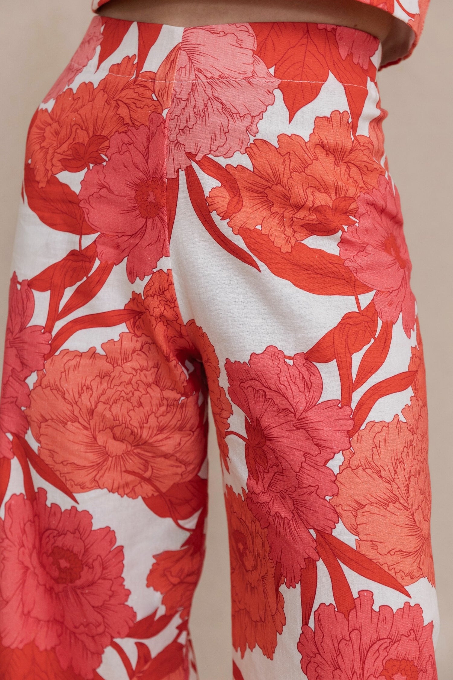 Charlotte hibiscus trousers