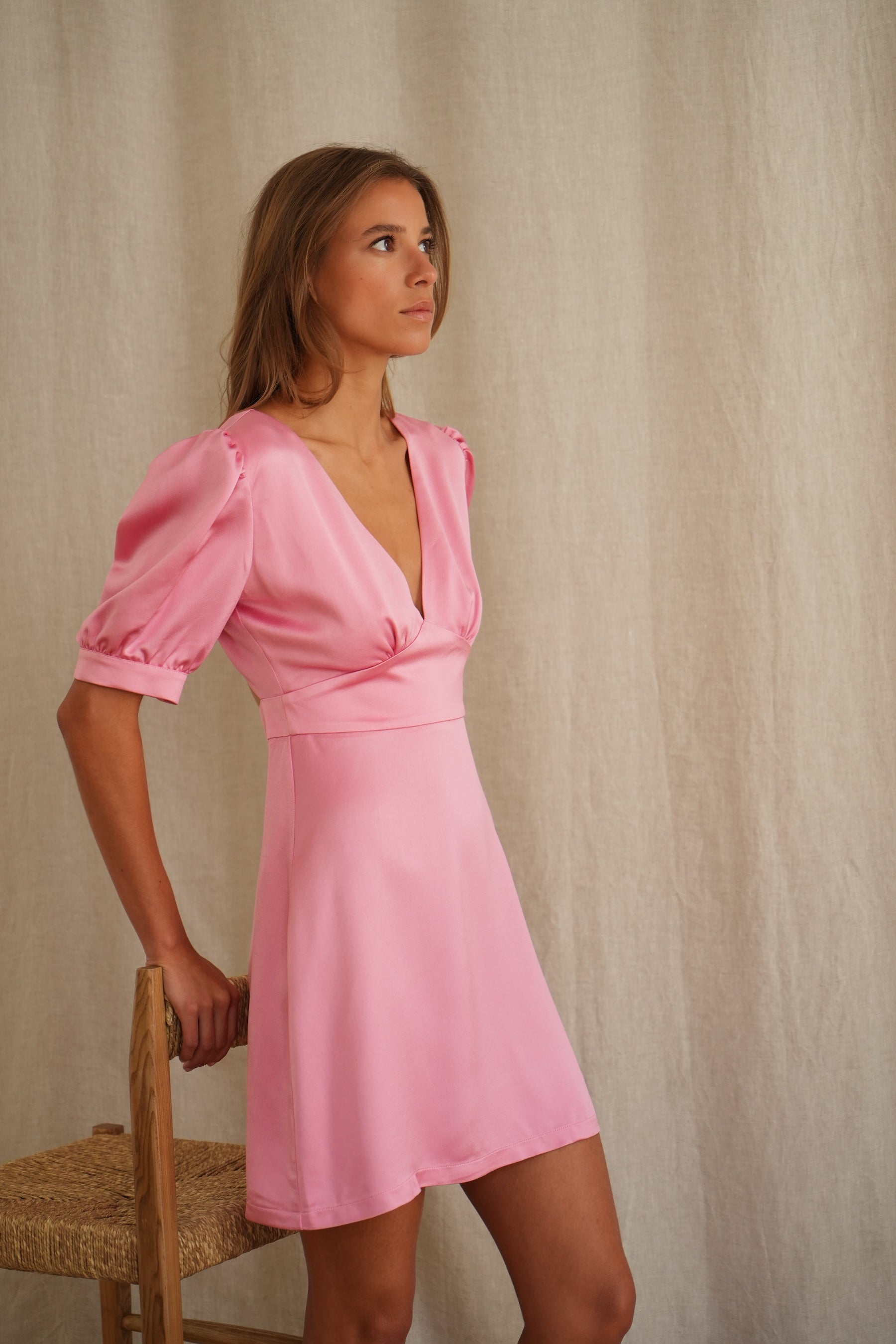 Robe Nicole satin rose
