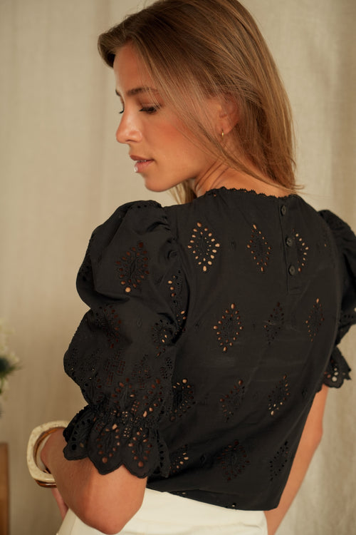 Blouse Annie brodée noire