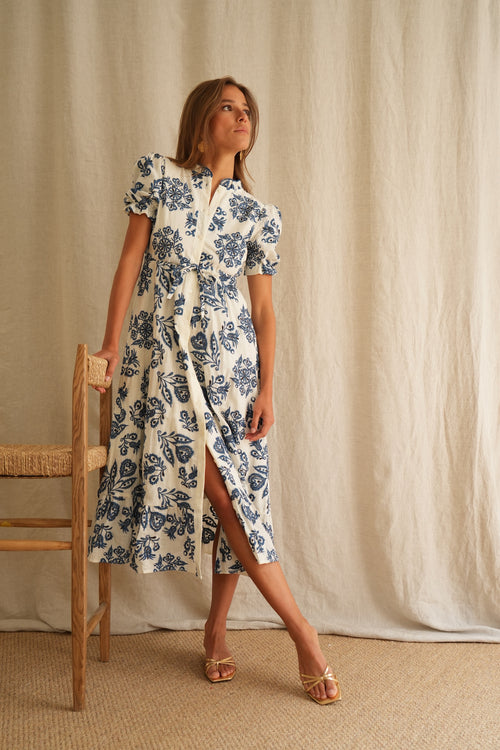 Robe Solstice brodée bleu