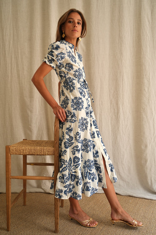 Robe Solstice brodée bleu
